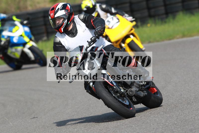 /Archiv-2022/06 15.04.2022 Speer Racing ADR/Instruktorengruppe/7-1